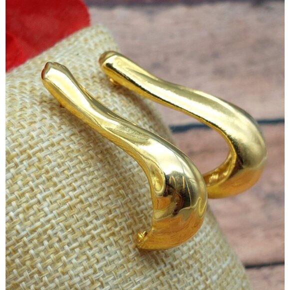 Beautiful Gold Tone Drop Earrings "J" Shaped 1.5" Pierced Elegant Career - Picture 2 of 10